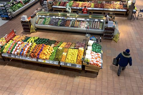 Majority of Canadians believe food prices will continue to rise. Stats show, they’re right.